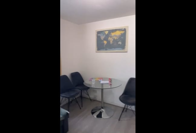 Premium 1-Bedroom Apartment in Canada Water  Main Photo