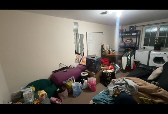 Three Rooms on Dragon Road, Hatfield, behind DeHav Main Photo