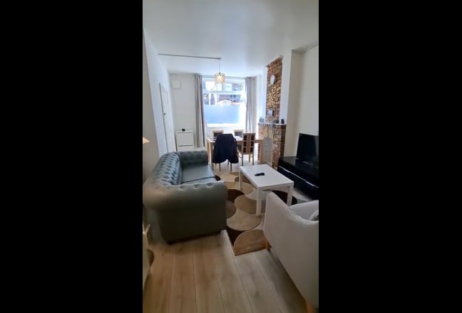  2 Double Bedrooms Flat with a Garden Available  Main Photo