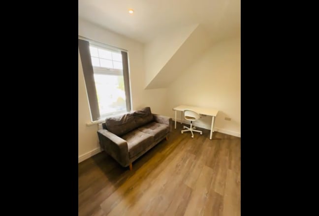 1 Bed Flat Near Jubilee Campus- All Bills Included Main Photo