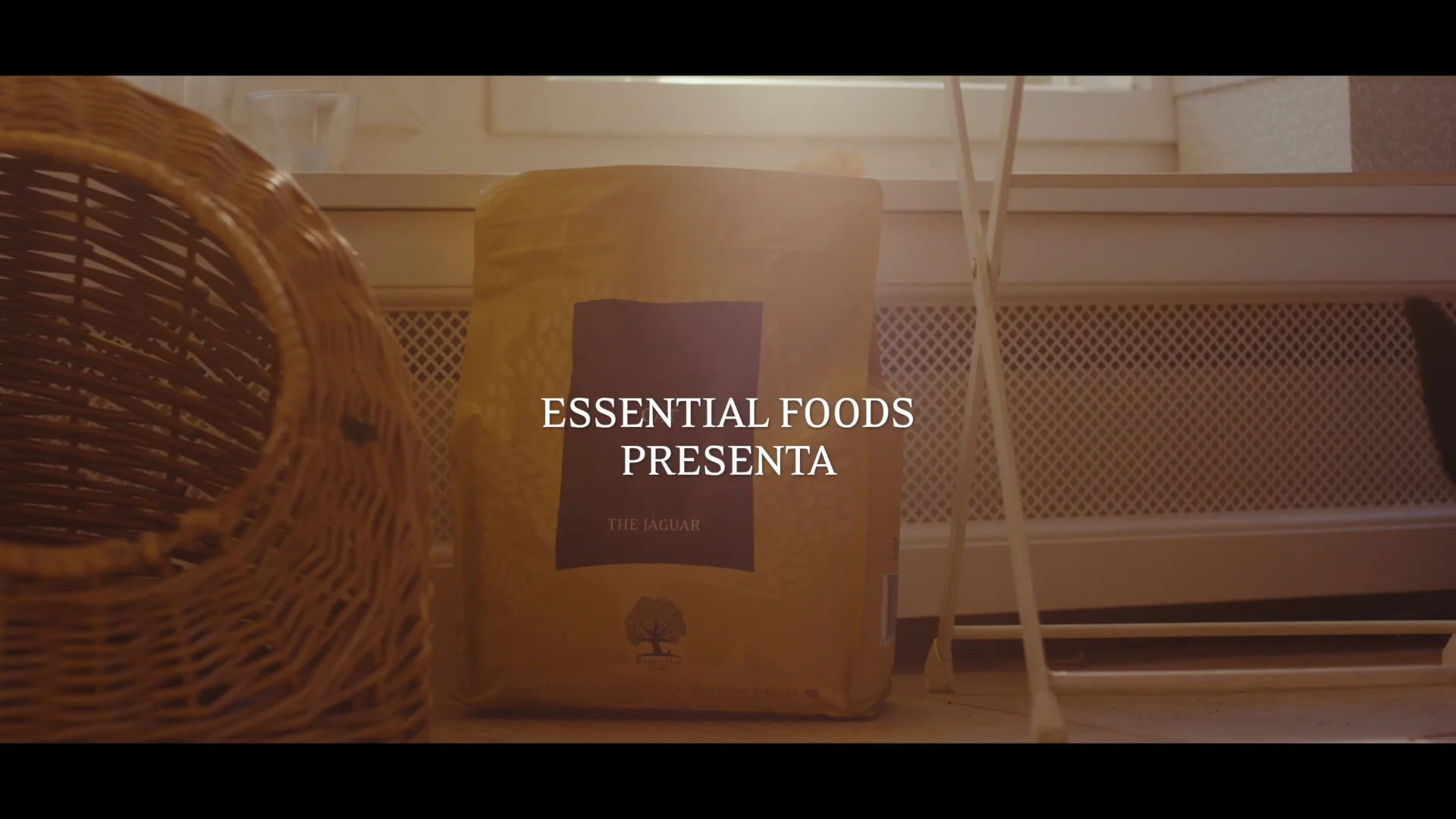 Essential The Jaguar 1,5kg UK - Essential foods España