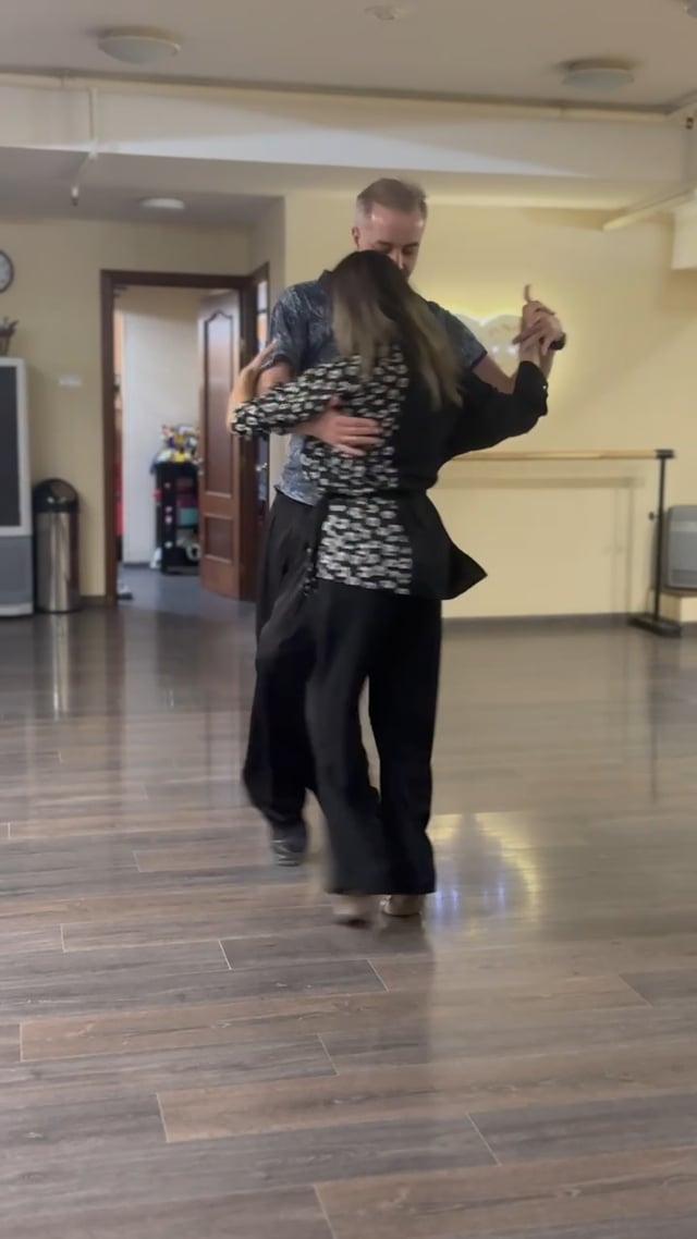 Александр и Ульяна Манясевы. Танго в Москве, студия Ивара