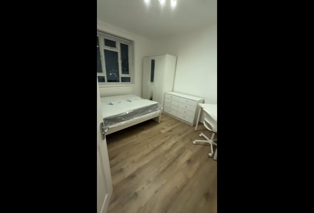 Brand New Doubles in Fulham! Main Photo