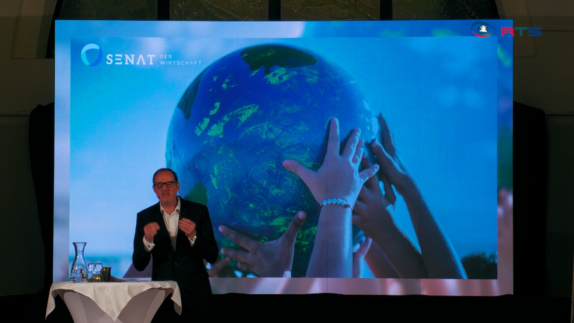 jahresausklang-vom-senat-der-wirtschaft