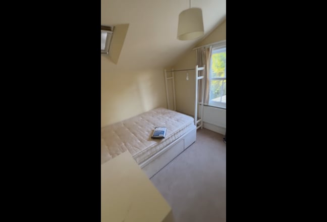 Room Available  Main Photo