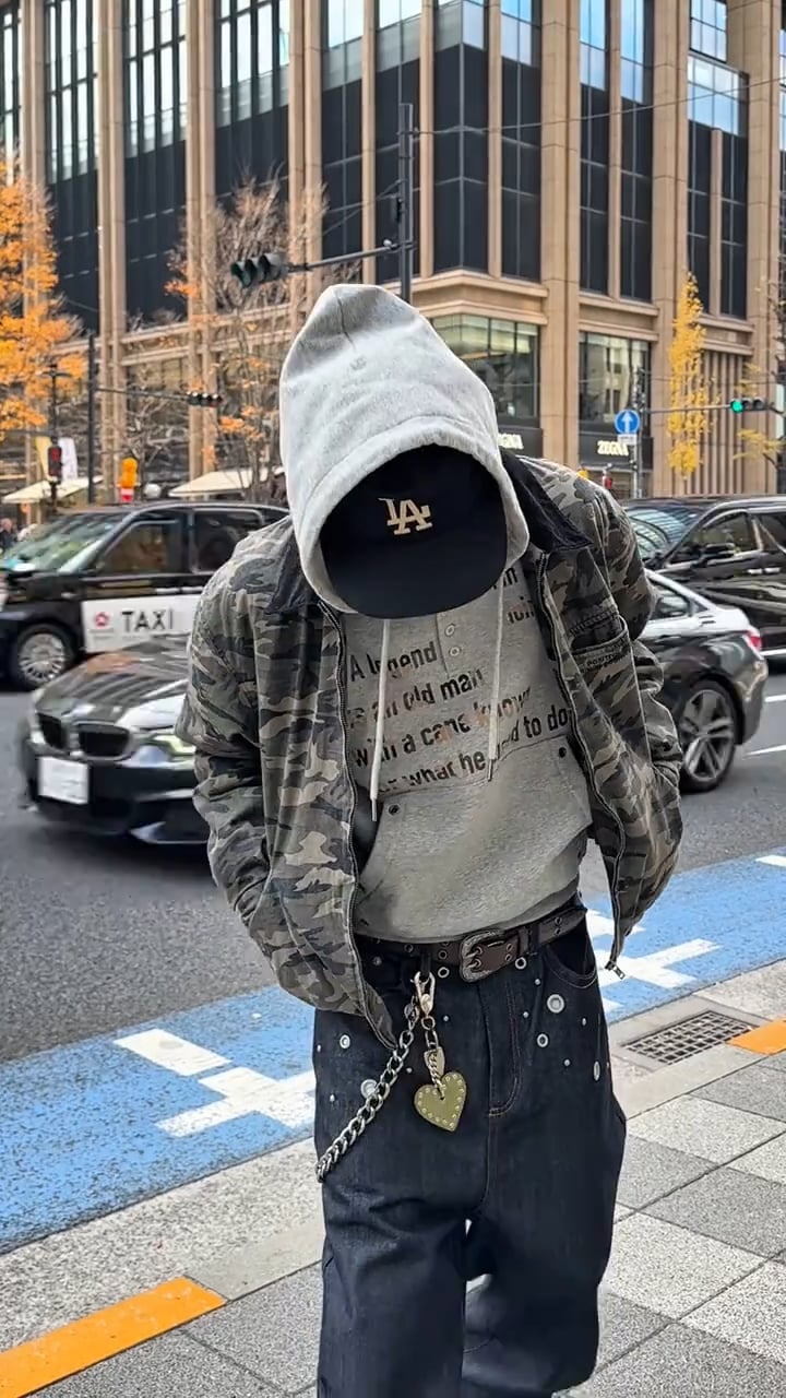 kutirmen／アソートヘンリーネックハトメデザインパーカー | [公式