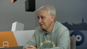 Gent de l'Escala sobre les plaques solars de plaça Catalunya: 'Alguna cosa no s'està fent bé'