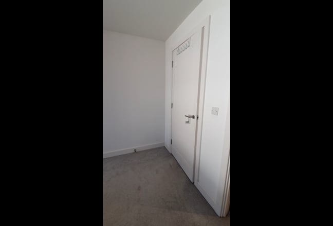 1 Spacious Ensuite Room Near Bicester Village. Main Photo