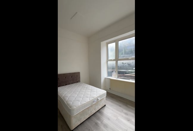 Newly Renovated Ground Floor Studio - Archway Main Photo