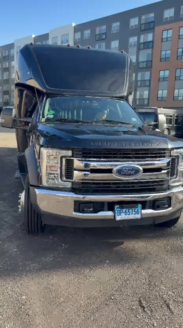 2019 Ford F550 – 1935