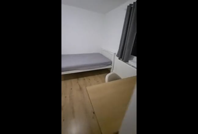 E1  studio in Aldgate  Main Photo