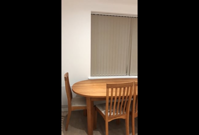 Sunny ,quiet double bedroom for professional  Main Photo