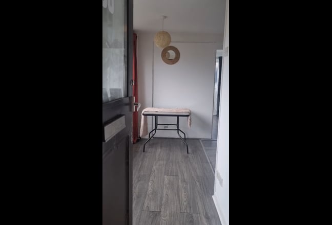 Independant two bedroom ground floor apartment Main Photo