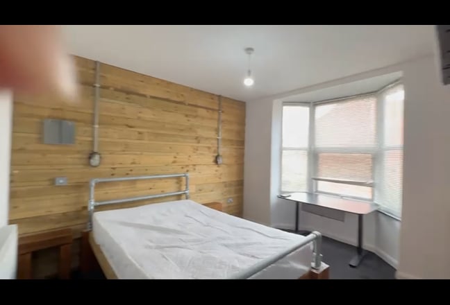 Room Let, Alphington Road, Exeter Main Photo