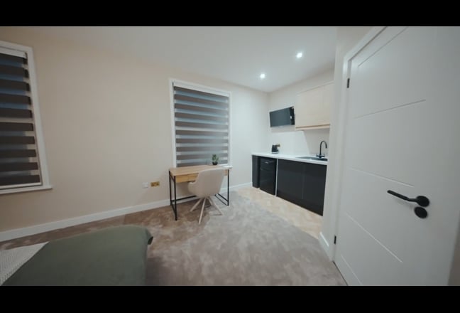 Spacious Luxury Studio  – All Inclusive Main Photo