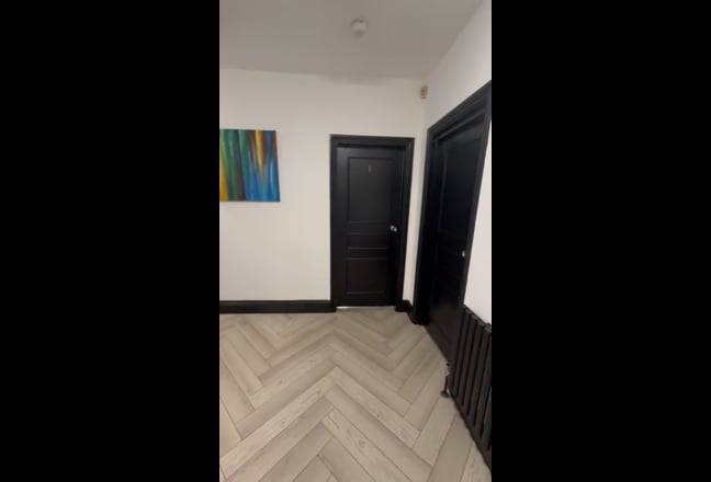 ⭐️Double en-suite sound proof room! ⭐️ Main Photo