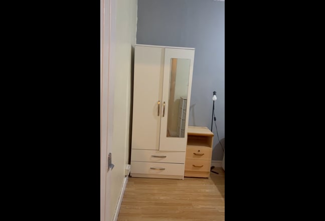 Furnished Double Room in Nine Elms / Vauxhall Main Photo