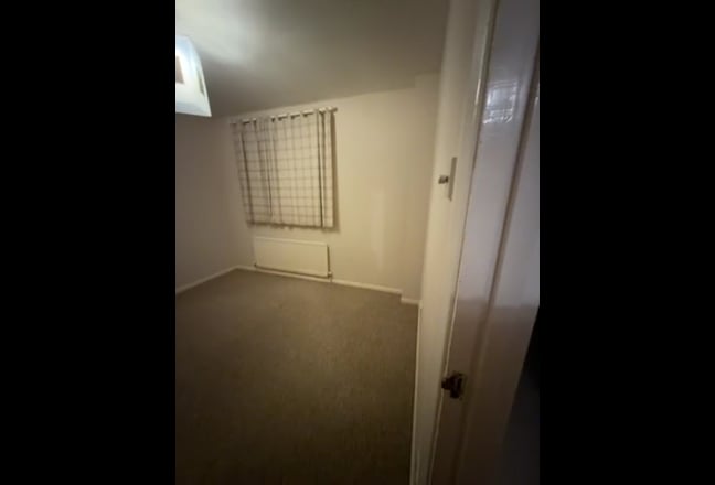 If you want room call me  Main Photo