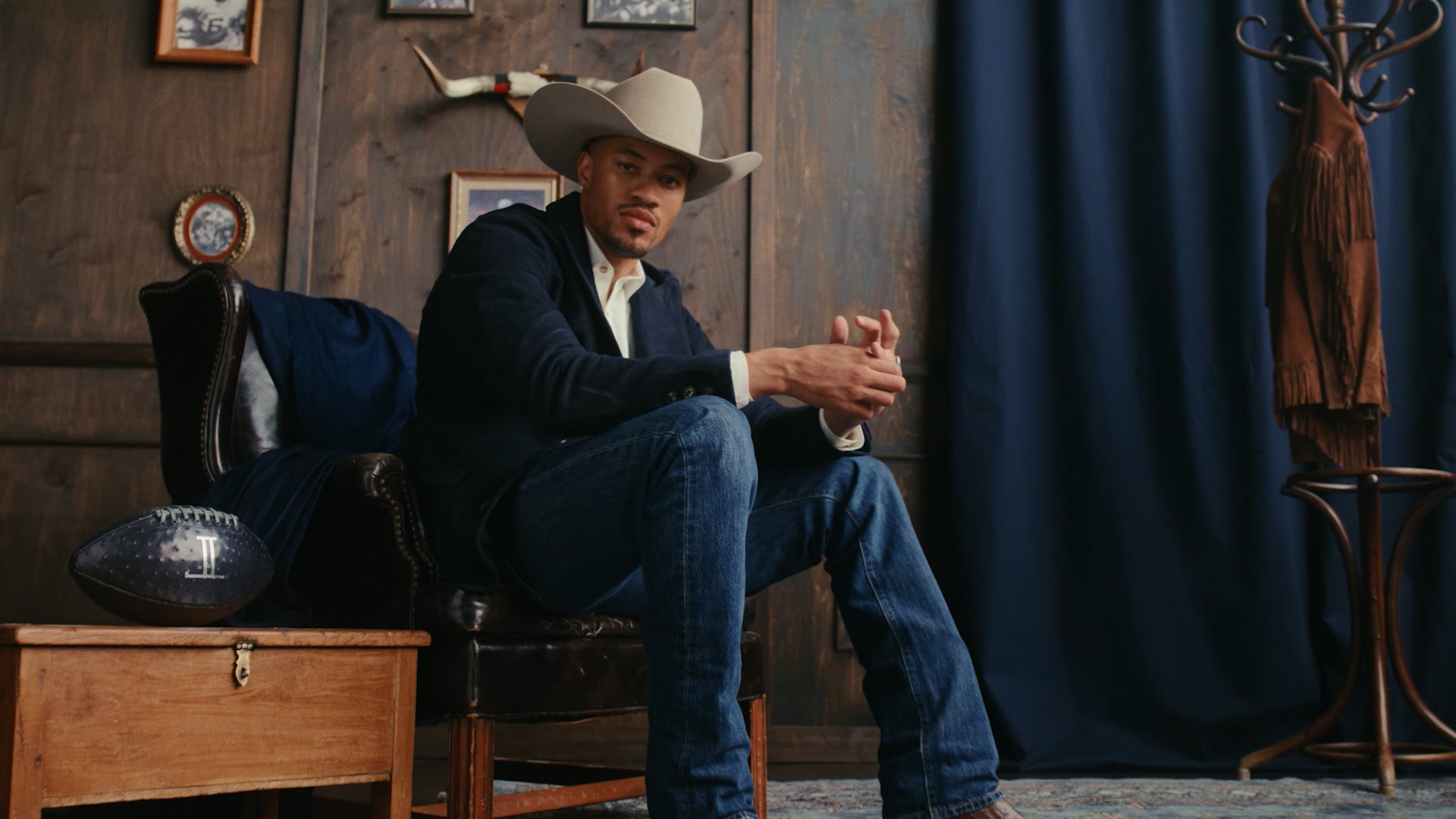 LUCCHESE_LOOKBOOK_COWBOYS _16x9_H264_090425_FINAL