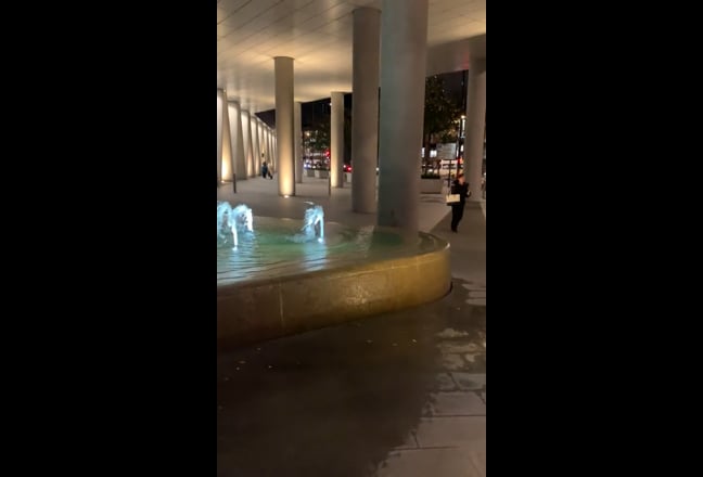 Extra Large Double Room in Stunning Flat Main Photo