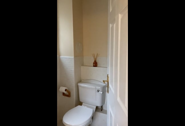 Lovely 1 bed flat close to Royal Infirmary Main Photo