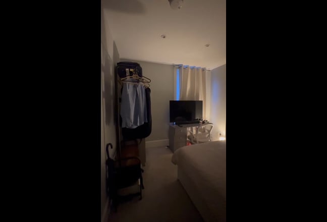 Double Room Available in Canary Wharf  Main Photo