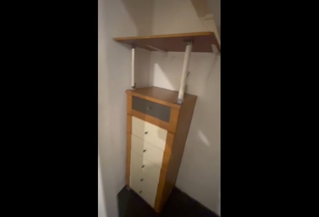 En suite double room in Plaistow, E13 Main Photo