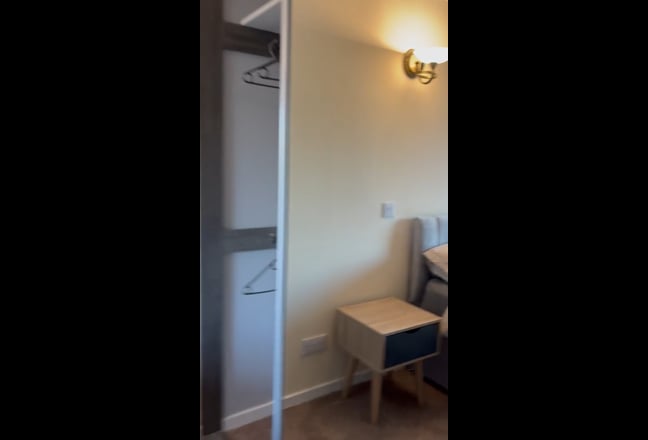 Is this the one for you !!! Main Photo