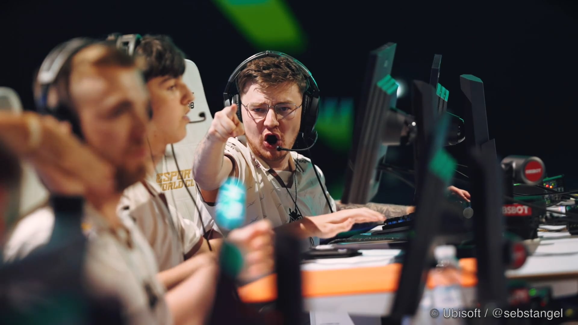 R6 EWC 2025 Semifinals