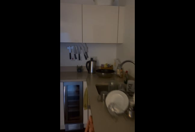 2 Bed 2 Bath Flat Available Near Arsenal Stadium Main Photo