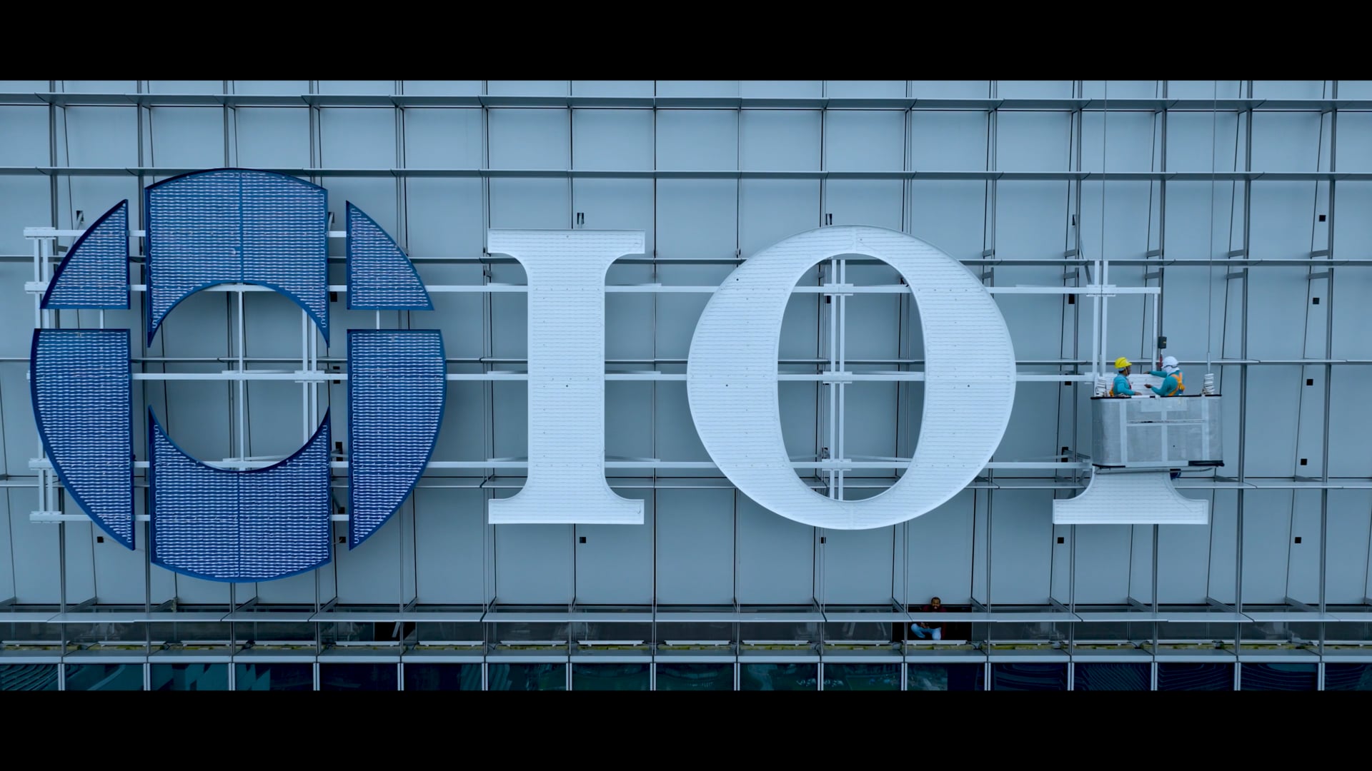 Carats & Co - IOI Building Signboard Installation