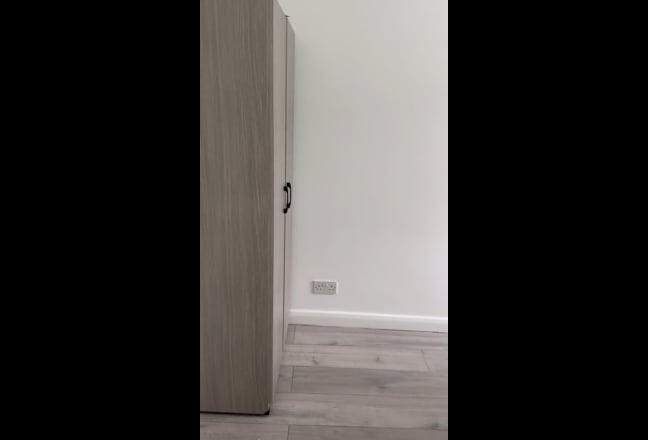 Studio flat to rent in Walthamstow  Main Photo