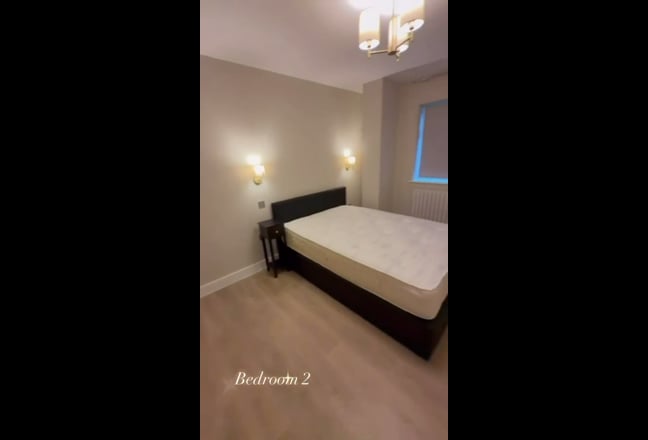 Ensuite Double Room-  All bills included Main Photo