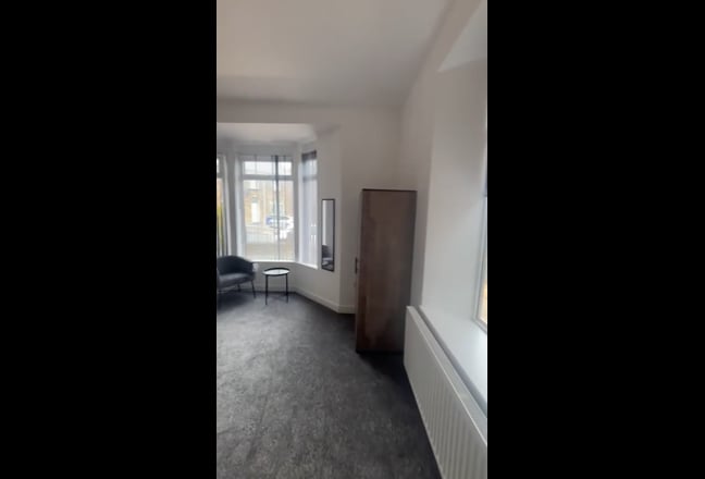 Spacious Ensuite Rooms Available in Stylish HMO  Main Photo