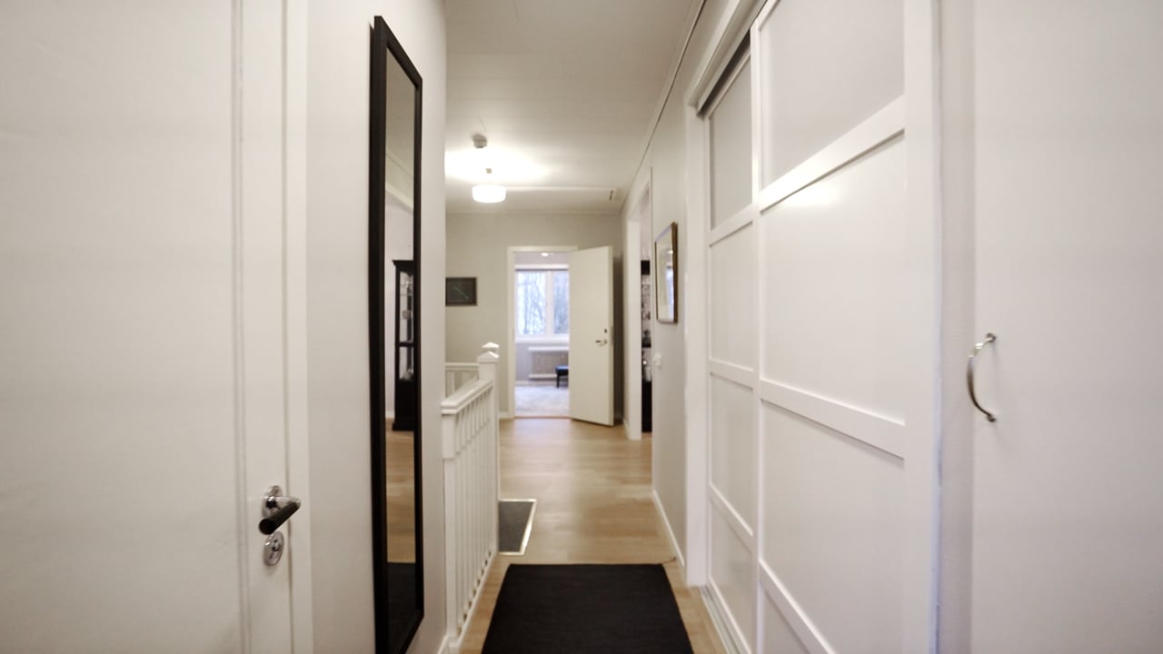 5 rum Villa på Odensvägen 3 Edsviken Sollentuna kommun - video