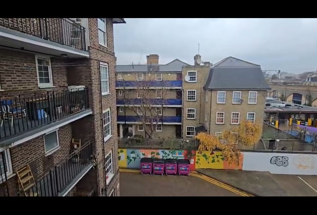 Kingsize Room to rent in Bethnal Green E2  Main Photo