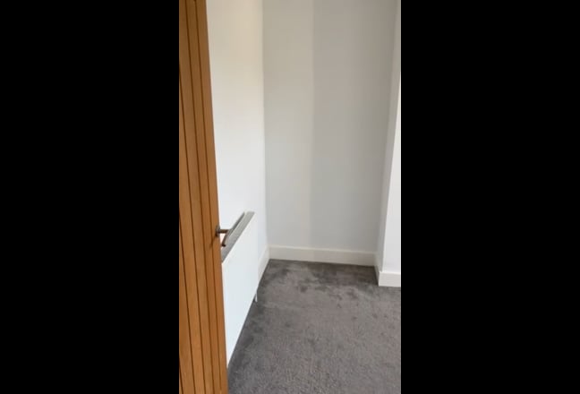 Double bedroom available in 2 bedroom Flat Main Photo