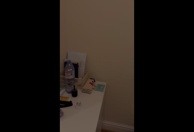 Ensuite bedroom Main Photo