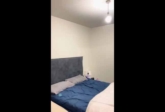 Spacious Room to Rent in 2 BHK at Emporium House Main Photo