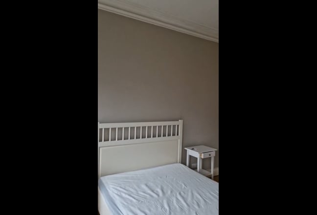 Double Room in Luxury Professional House Share Main Photo