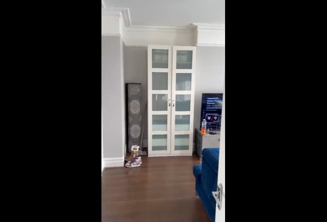 Clean, Double Room in Large Victorian House  Main Photo