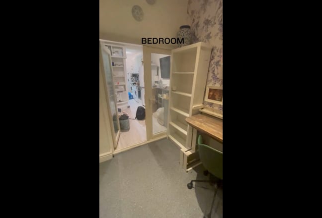 Stylish 1-Bedroom Flat in Kensington & Chelsea  Main Photo