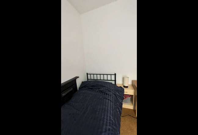 Single Room Ideal For PLAB 2 Students Main Photo