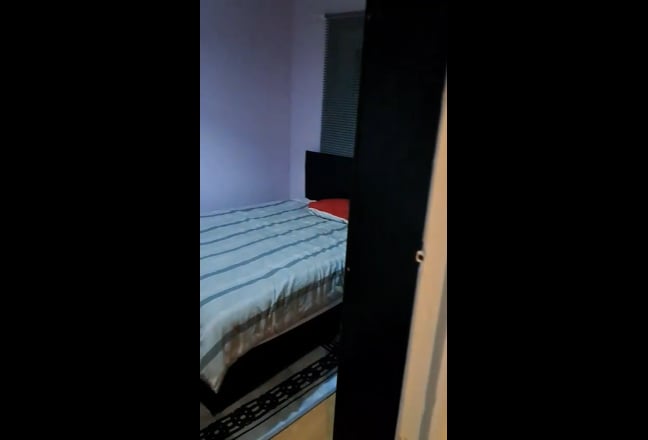 Double Room With Own Private Shower Neasden  Main Photo