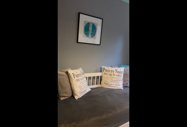 Single room in Willesden Green garden flat Main Photo