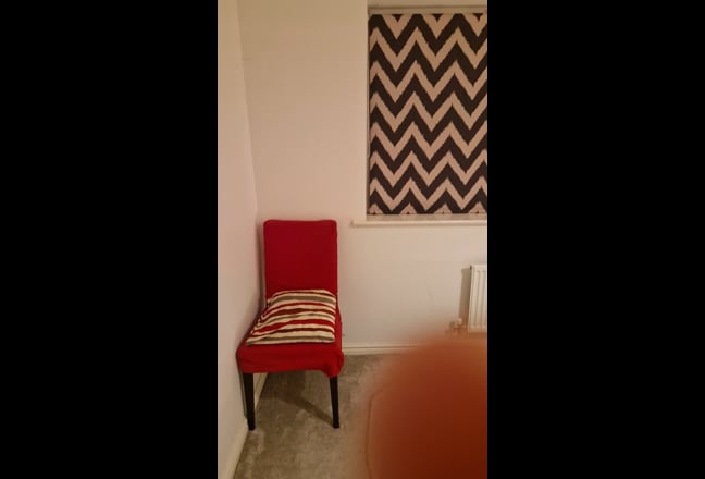 2 double 1 single rooms are avaible east tilbury Main Photo