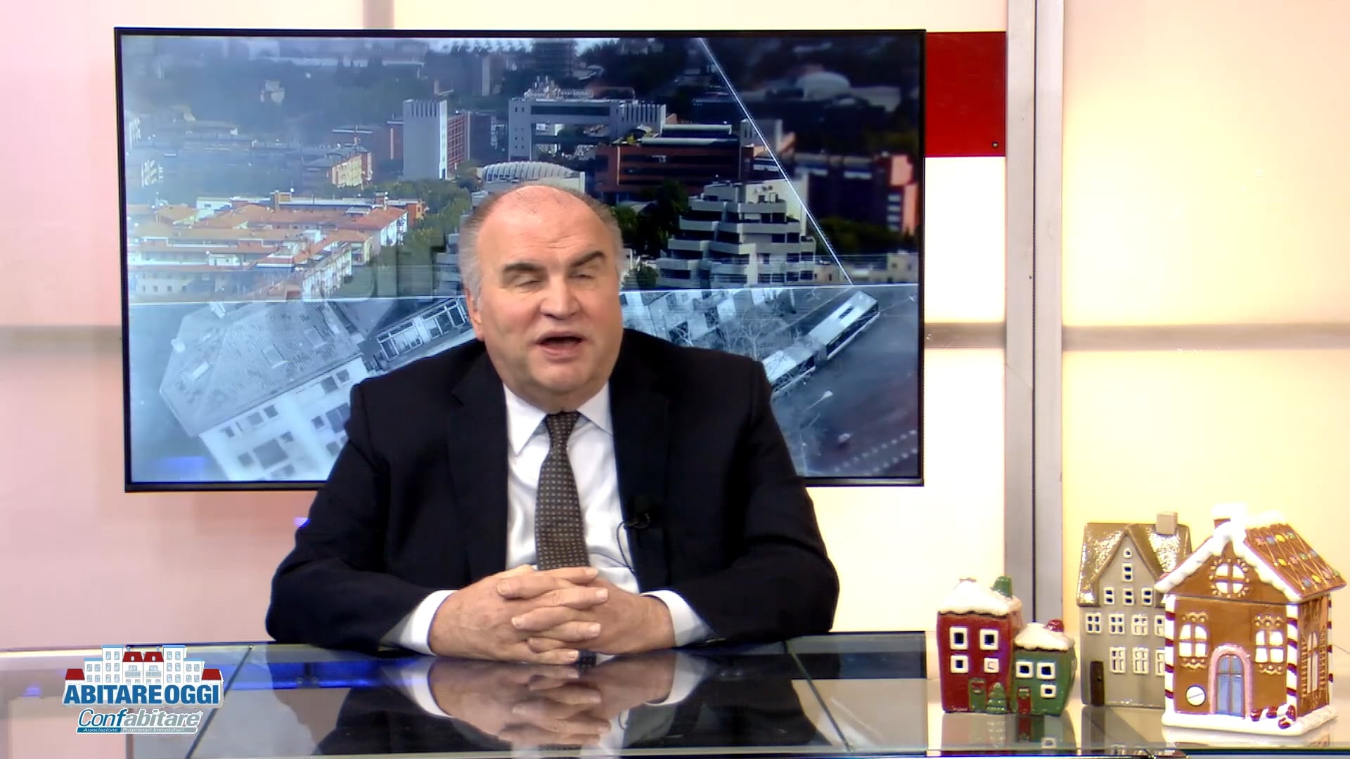 Bici sotto i portici? Per Confabitare è una proposta assurda e inaccettabile