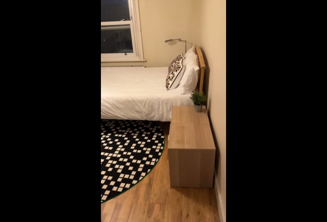 Large Furnished Double Room Main Photo