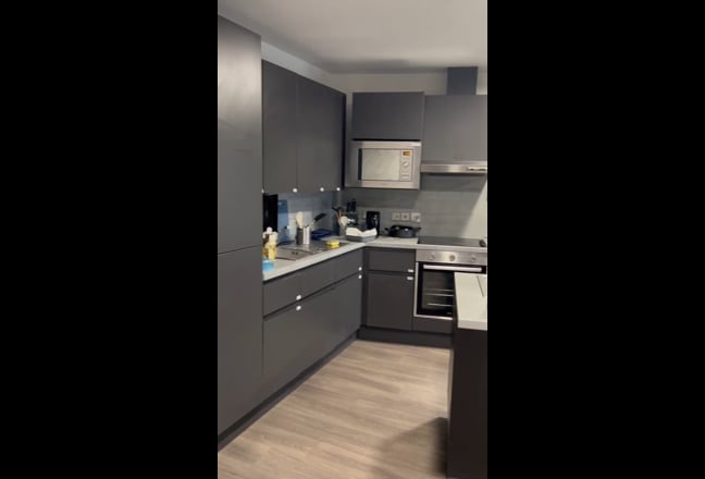 Student En-Suite, Newmarket Road, CB5 Main Photo