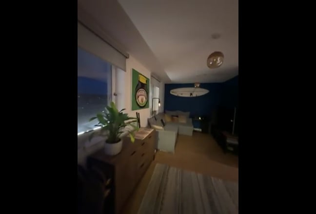 Top Floor Balcony Flat on MacDonald Road Main Photo